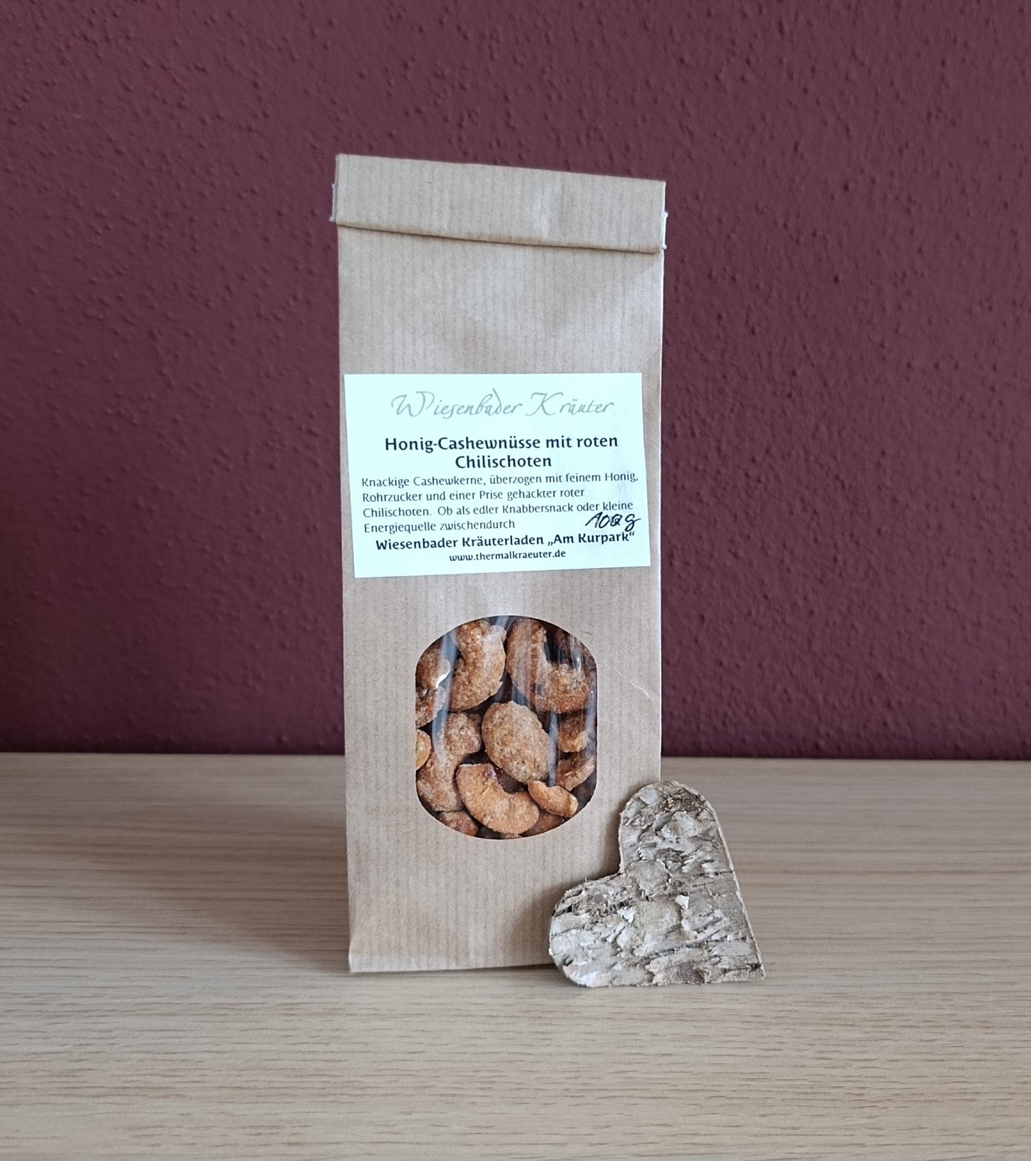 Honig-Cashewnüsse mit roten Chilischoten