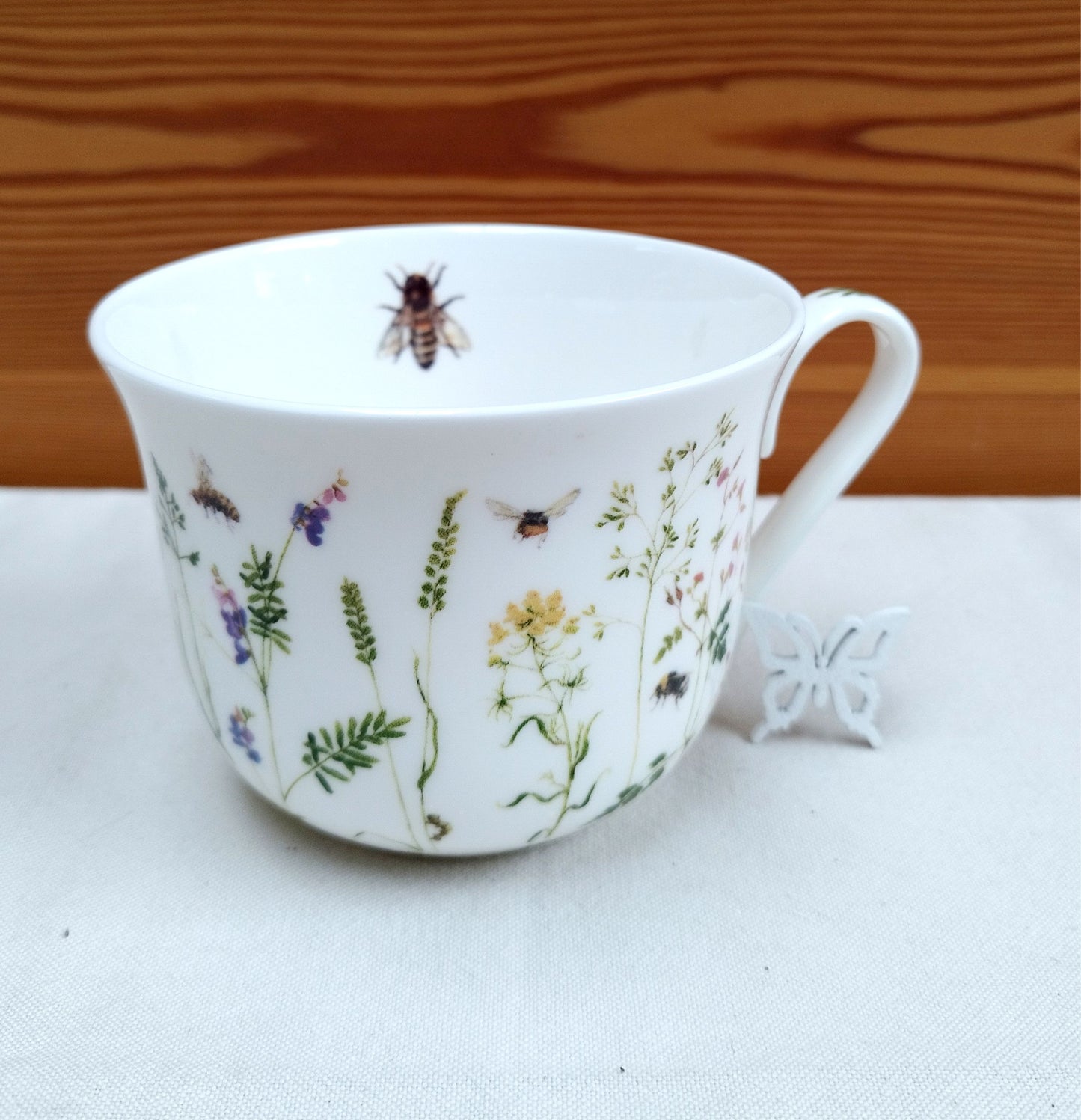 Lieblingstasse "Bienen mit Kräutern"