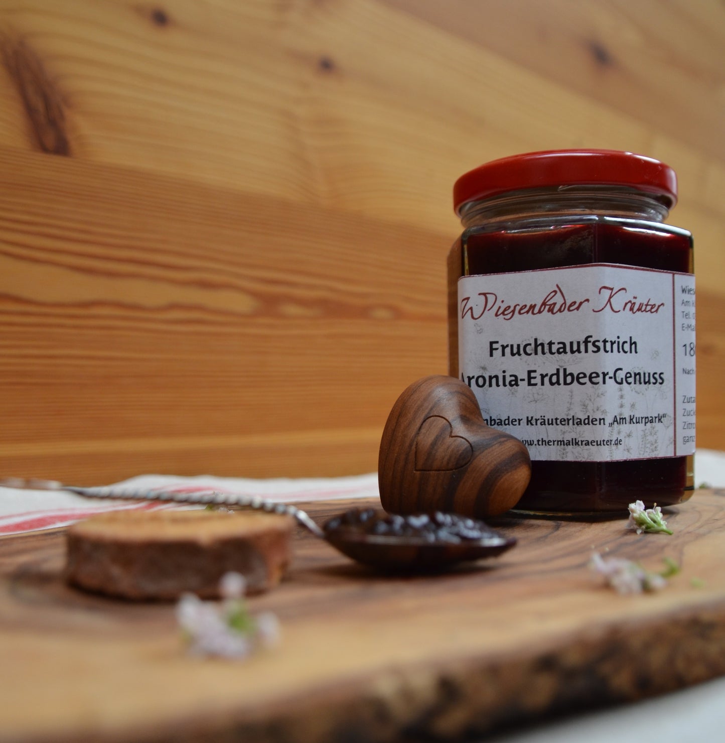 Aronia-Erdbeer-Genuss Fruchtaufstrich