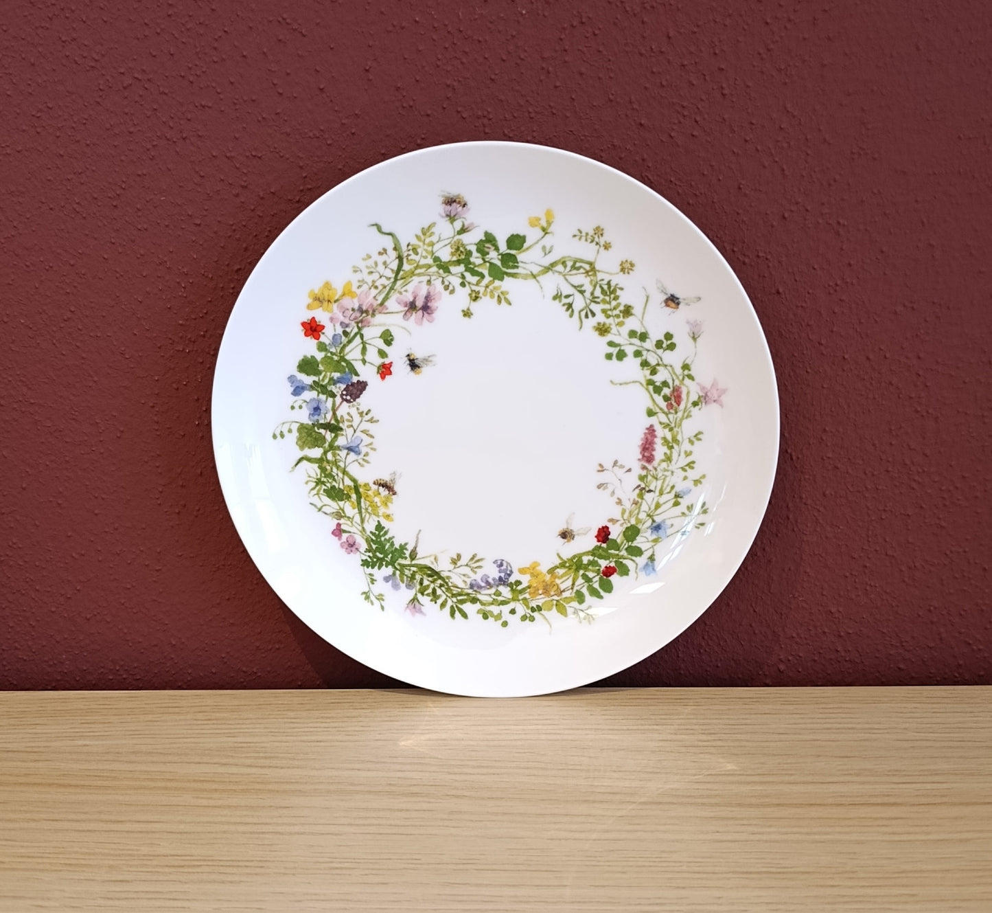 Lieblingssteller "Floraler Kranz mit zarten Bienen"