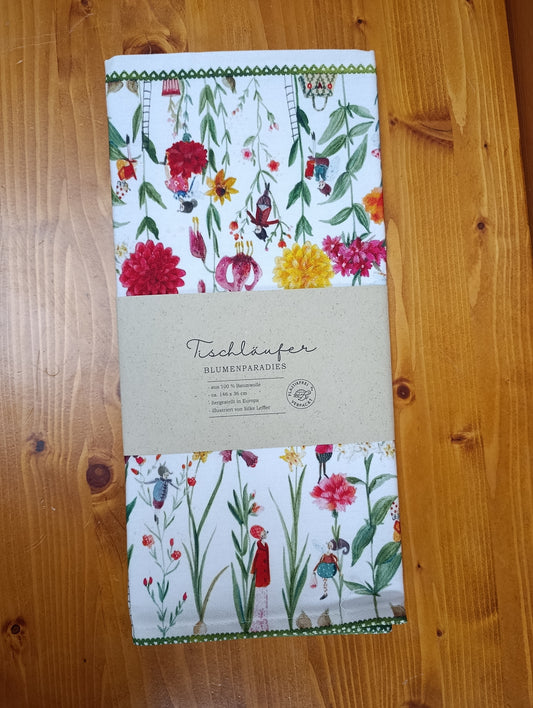 Tischläufer „Blumenparadies“ – zarte Elfenromantik für dein Zuhause